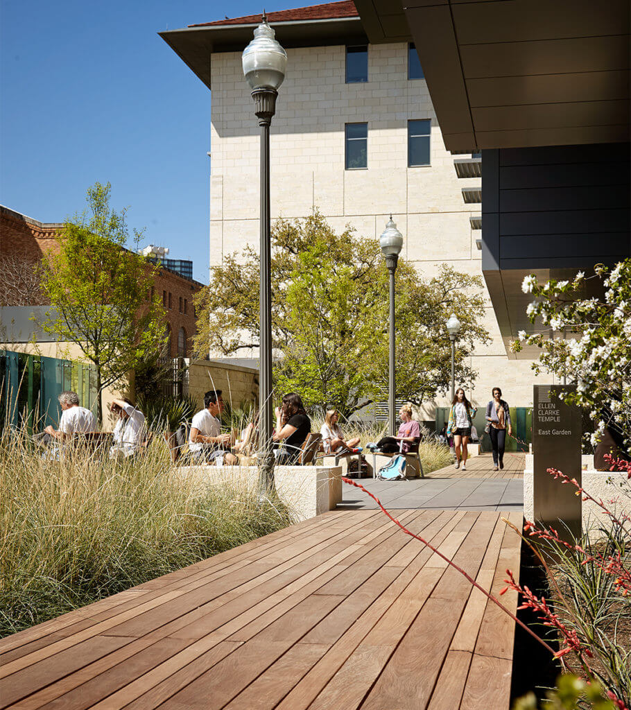 UNIVERSITY OF TEXAS LIBERAL ARTS BUILDING